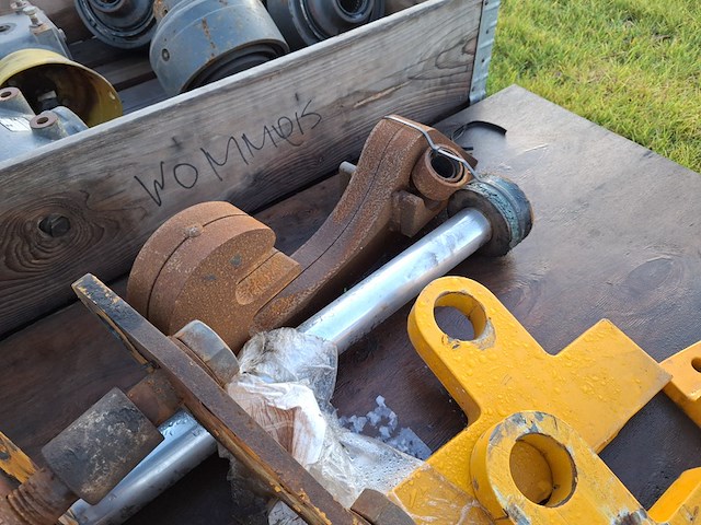 4x pallet met o.a. k80 koppeling - afbeelding 15 van  19