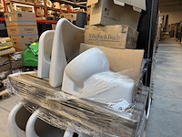 4x pallet sanitair w.o. wasbakken en urinoirs - afbeelding 7 van  11