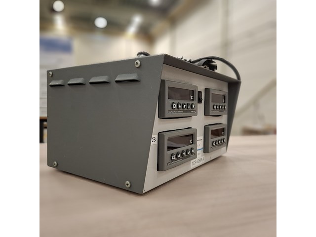 4x panelmeter in behuizing / thermodisplay - afbeelding 2 van  5