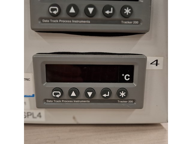 4x panelmeter in behuizing / thermodisplay - afbeelding 4 van  5
