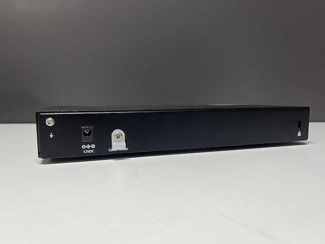 4x peplink balance - switch - afbeelding 3 van  4