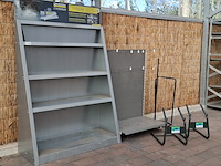 4x presentatiemeubel en 1x stelling - afbeelding 1 van  7