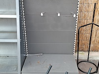 4x presentatiemeubel en 1x stelling - afbeelding 5 van  7