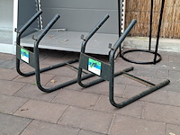 4x presentatiemeubel en 1x stelling - afbeelding 6 van  7