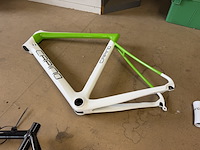 4x racefiets frame - afbeelding 8 van  11