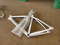 4x racefiets frame - afbeelding 10 van  11