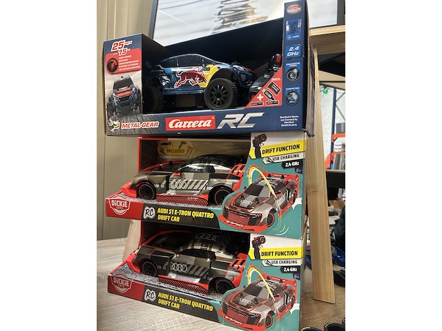 4x rc auto - afbeelding 3 van  5