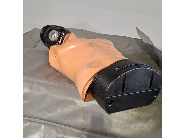 4x reanimatie oefenpop, o.a. ambu - afbeelding 2 van  6