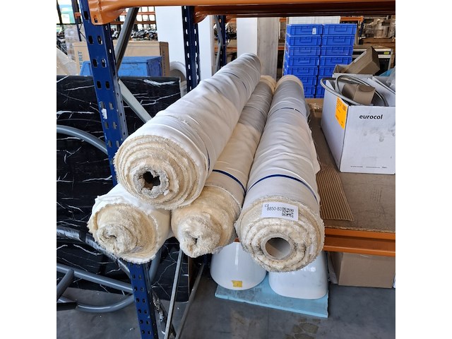 4x rol fijne keper bekledingsstof - afbeelding 1 van  6