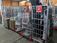 4x rolcontainer gevuld met reclamemateriaal - afbeelding 1 van  11