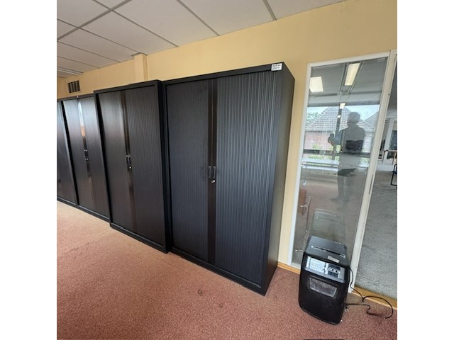 4x roldeurkast, zwart - afbeelding 2 van  3