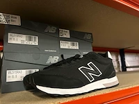 4x schoenen, new balance, zwart - afbeelding 2 van  6