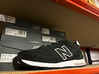 4x schoenen, new balance, zwart - afbeelding 3 van  6