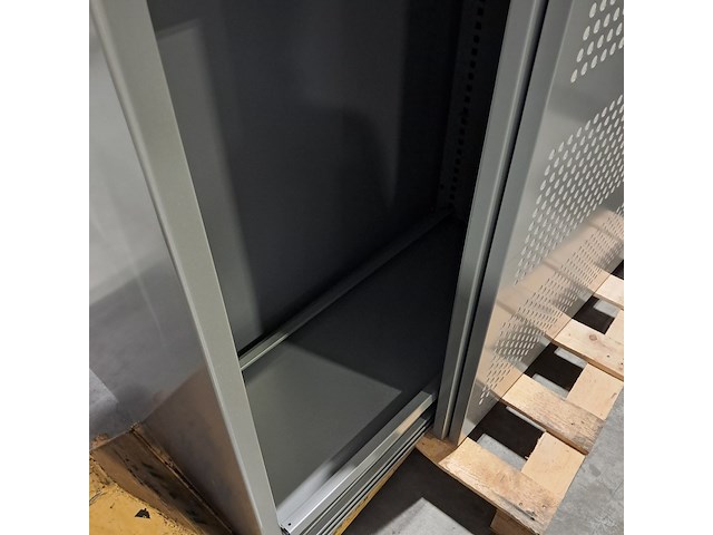 4x schuifdeurkast - afbeelding 29 van  31