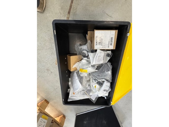 4x servicekoffer en partij onderdelen o.a.: intergas - afbeelding 2 van  32