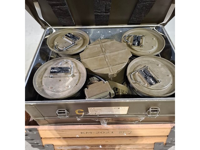 4x set lichtarmaturen in metalen transportkist, verolme elektro, o.a. mx6773 - afbeelding 3 van  8