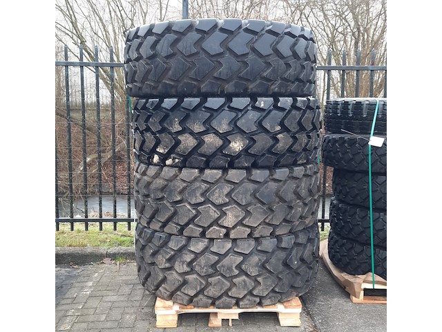 4x shovelband, titan, mxl - afbeelding 1 van  6