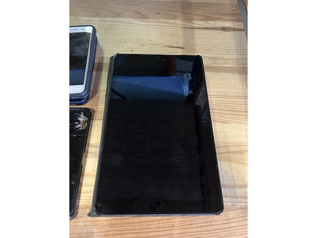 4x smartphone, 2x tablet w.o. samsung, huawei - afbeelding 4 van  7