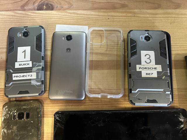 4x smartphone, 2x tablet w.o. samsung, huawei - afbeelding 5 van  7