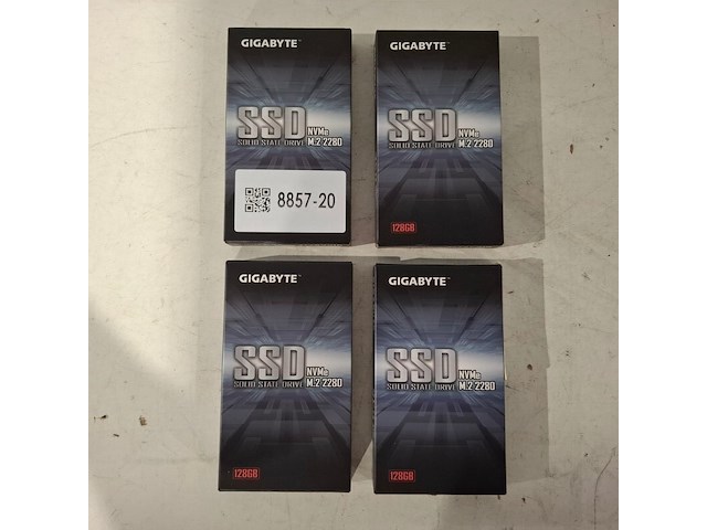 4x ssd kaart 128gb, gigabyte, nvme m.2 2280, 2022 - afbeelding 1 van  2
