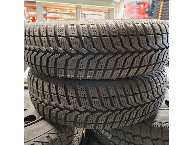 4x stalenvelgen met winterbanden , vinking en mastersteel, show tech ii en winter+ - afbeelding 9 van  17