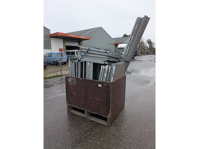 4x stelling - afbeelding 1 van  8