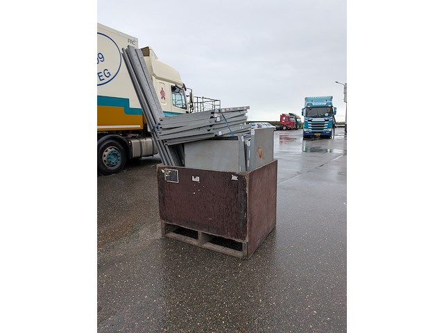 4x stelling - afbeelding 4 van  8