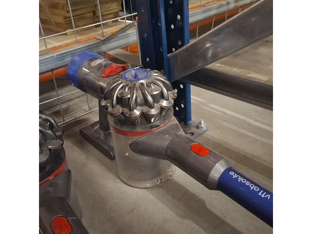 4x stofzuigers, dyson, v11, v10, v8 - afbeelding 4 van  11
