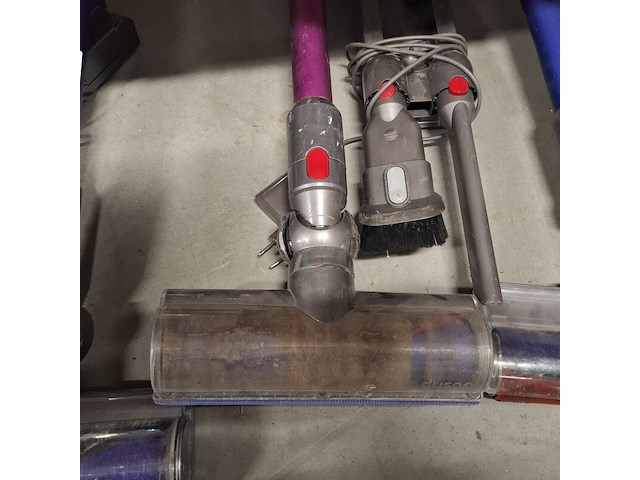 4x stofzuigers, dyson, v11, v10, v8 - afbeelding 7 van  11