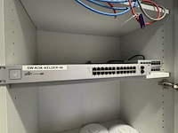 4x switch en 2x access point uunifi, switch en ap ac pro - afbeelding 4 van  6