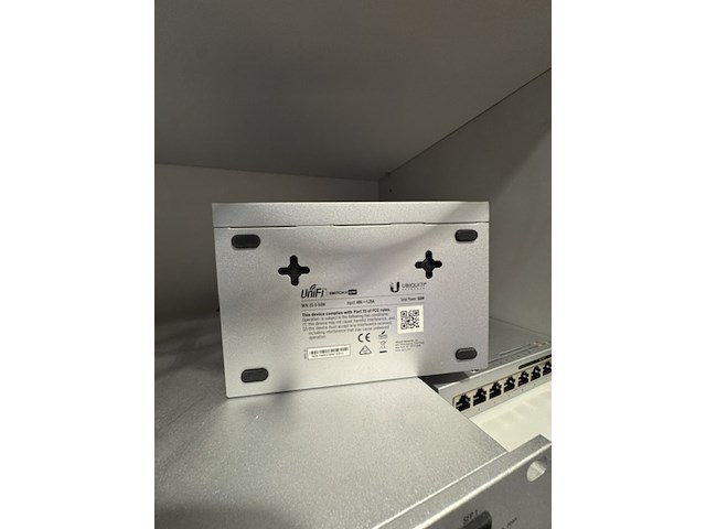 4x switch en 2x access point uunifi, switch en ap ac pro - afbeelding 6 van  6