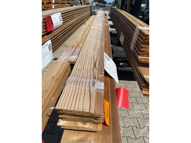 4x thermo vuren channelsiding, 20x140mm, lengte 360cm - afbeelding 1 van  3