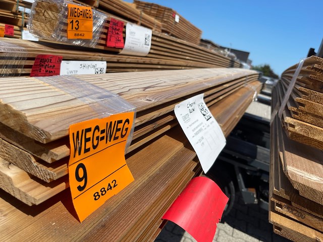 4x thermo vuren channelsiding, 20x140mm, lengte 360cm - afbeelding 2 van  3