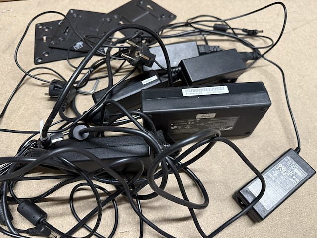 4x & toebehoren gigabyte mini-pc, gigabyte, gb-bxi5-7200 - afbeelding 5 van  9