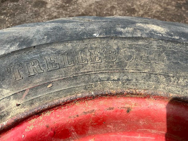 4x trelleborg 400 r15.5 band, wiel en velg - afbeelding 2 van  11