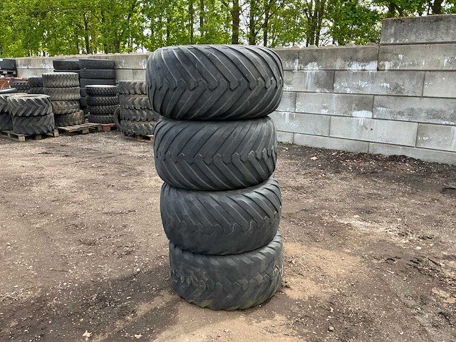 4x trelleborg 400 r15.5 band, wiel en velg - afbeelding 7 van  11