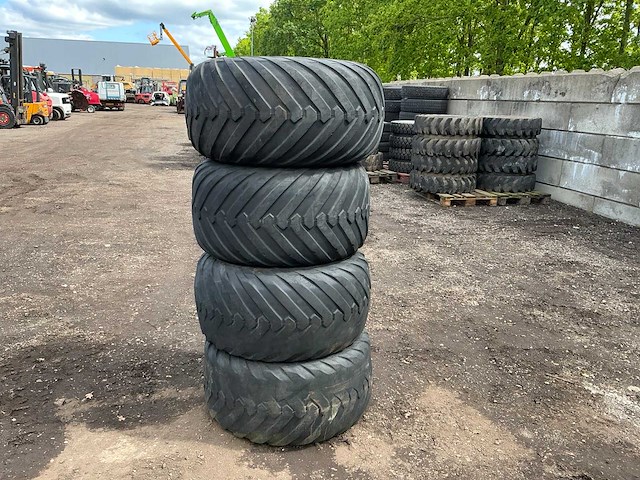 4x trelleborg 400 r15.5 band, wiel en velg - afbeelding 8 van  11