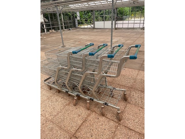 4x tuincentrum winkelwagens - afbeelding 1 van  2