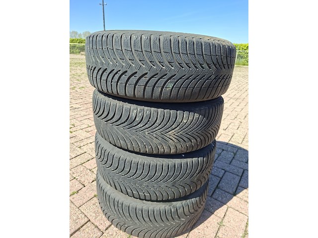 4x velg (4-gaats) met winterbanden - afbeelding 6 van  6