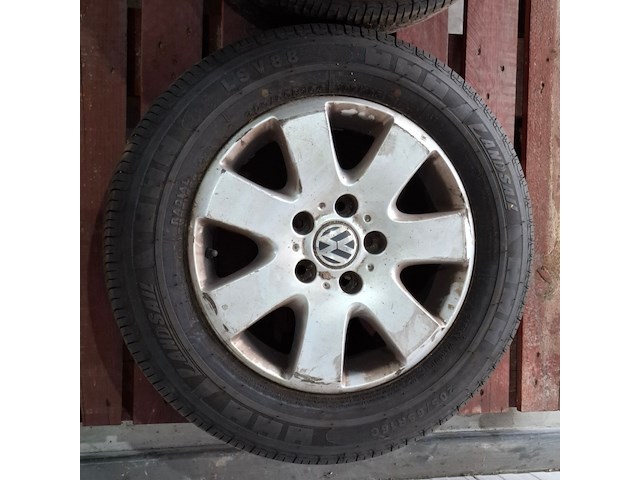 4x velg met band, volkswagen/landsail, lsv88 | 205/65 r16c - afbeelding 2 van  14
