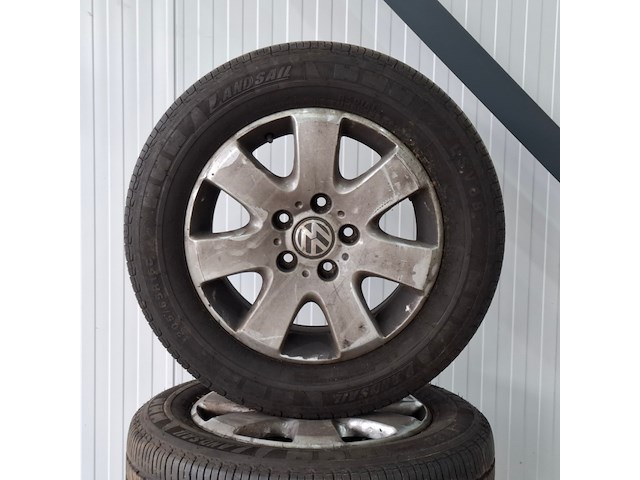 4x velg met band, volkswagen/landsail, lsv88 | 205/65 r16c - afbeelding 7 van  14