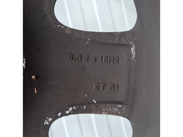 4x velg met band, volkswagen/landsail, lsv88 | 205/65 r16c - afbeelding 11 van  14