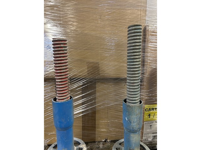 4x verstelbare voetspindel steiger - afbeelding 5 van  5