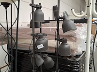 4x vloerlamp met 3x kapstok - afbeelding 2 van  6