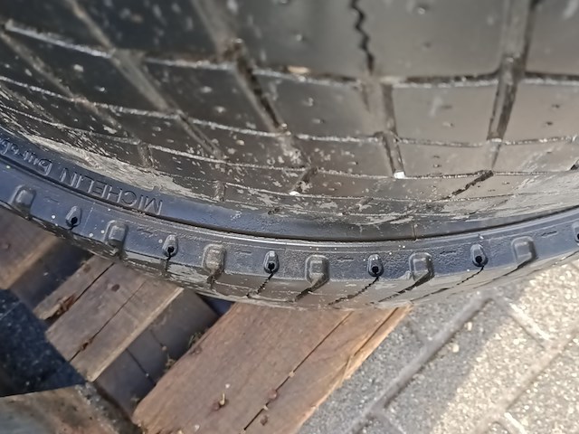 4x vrachtwagen velg met band, michelin, 295/80 r22.5 - afbeelding 9 van  9