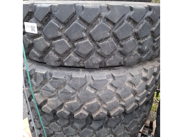 4x vrachtwagenband en 2x autoband, michelin, continental, o.a xzl, lm90 - afbeelding 4 van  12