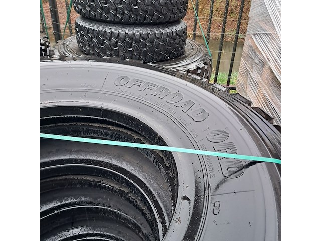 4x vrachtwagenband, goodyear - afbeelding 3 van  6