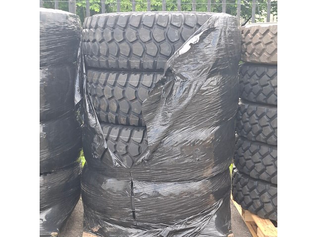 4x vrachtwagenband, michelin, xzl 2 - afbeelding 1 van  7