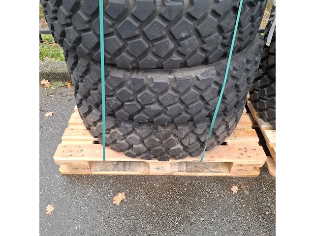 4x vrachtwagenband, michelin, xzl - afbeelding 6 van  6