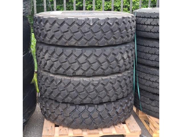 4x vrachtwagenband, michelin, xzl - afbeelding 1 van  7